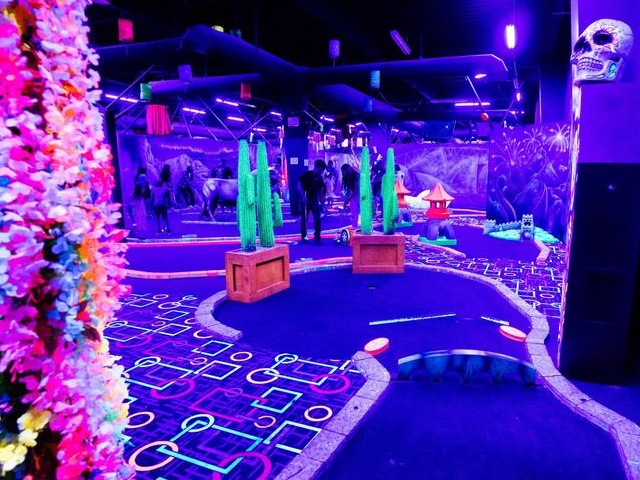 Photo of Glowcountry Indoor Mini Golf