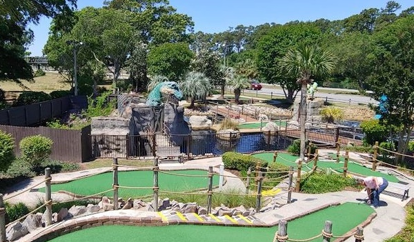 Photo of Hawaiian Rumble Golf & Batting Cages